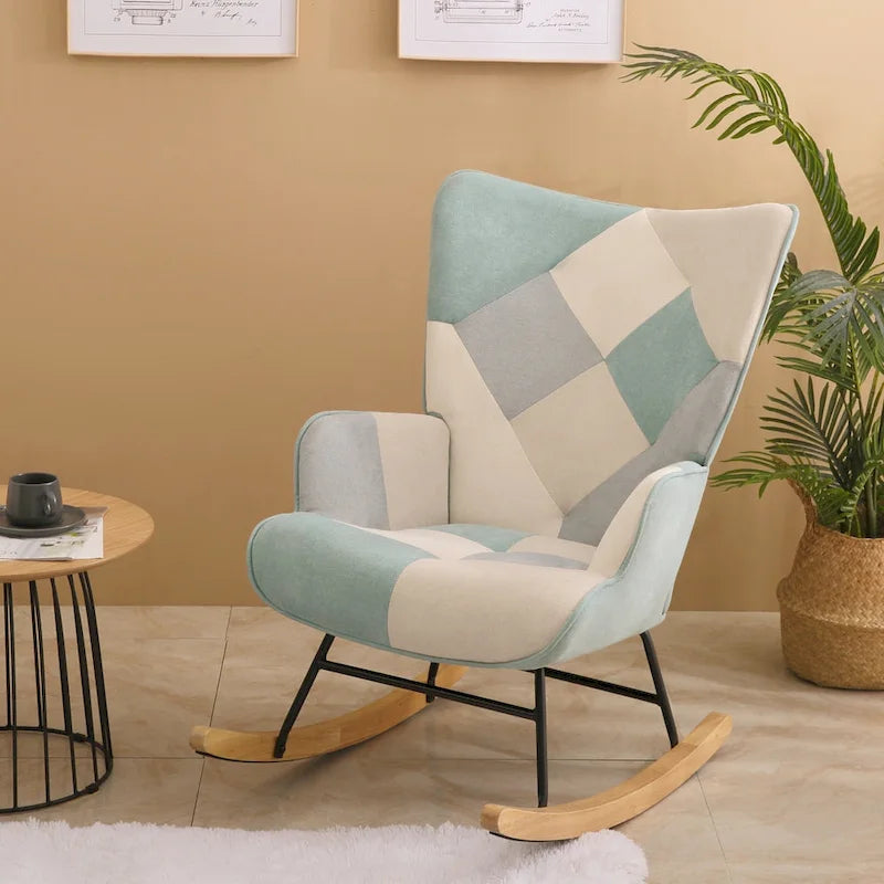 Mid-Century Schaukelstuhl aus Stoff mit Holzbeinen und Patchwork-Leinen