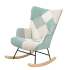 Mid-Century Schaukelstuhl aus Stoff mit Holzbeinen und Patchwork-Leinen