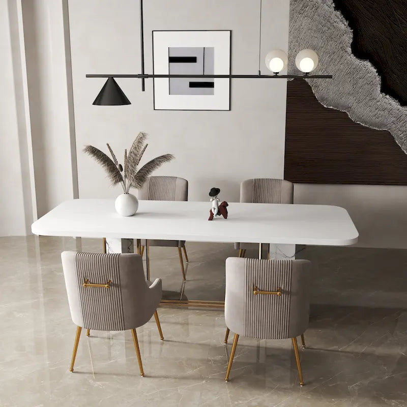Modern Glam Bouclé Gefalteter Samt Esszimmerstuhl oder Schminktischstuhl 4er-Set mit Griff an der Rückseite