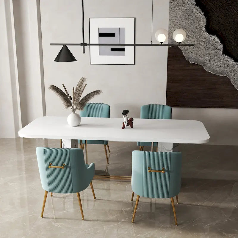 Modern Glam Bouclé Gefalteter Samt Esszimmerstuhl oder Schminktischstuhl 4er-Set mit Griff an der Rückseite
