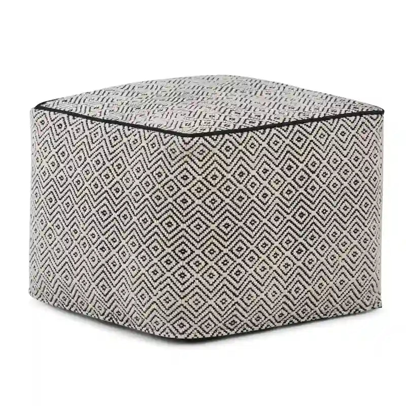 Böhmischer quadratischer Pouf