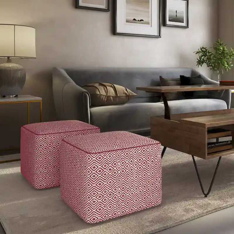 Böhmischer quadratischer Pouf