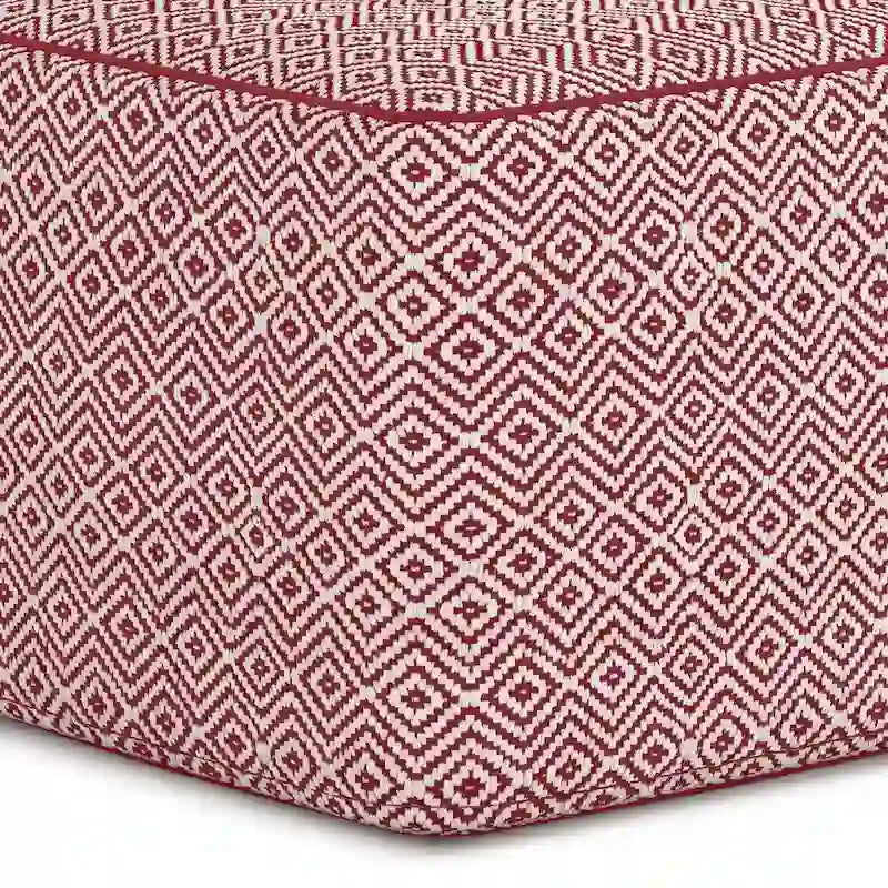 Böhmischer quadratischer Pouf
