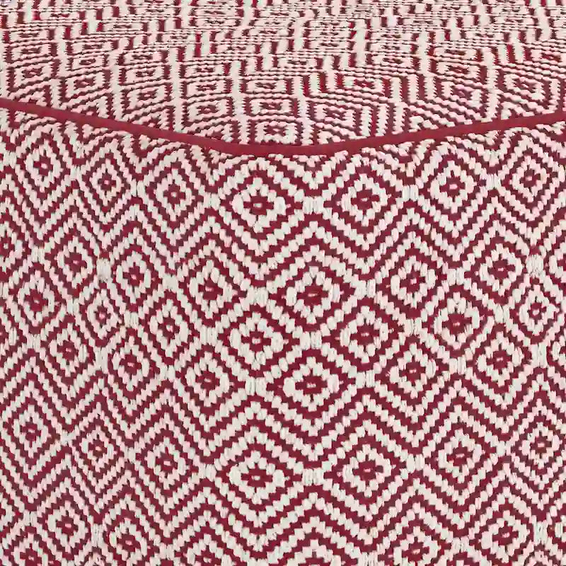 Böhmischer quadratischer Pouf