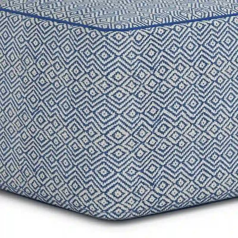 Böhmischer quadratischer Pouf
