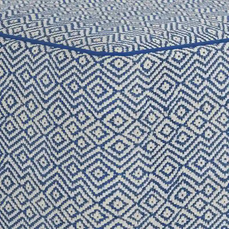 Böhmischer quadratischer Pouf
