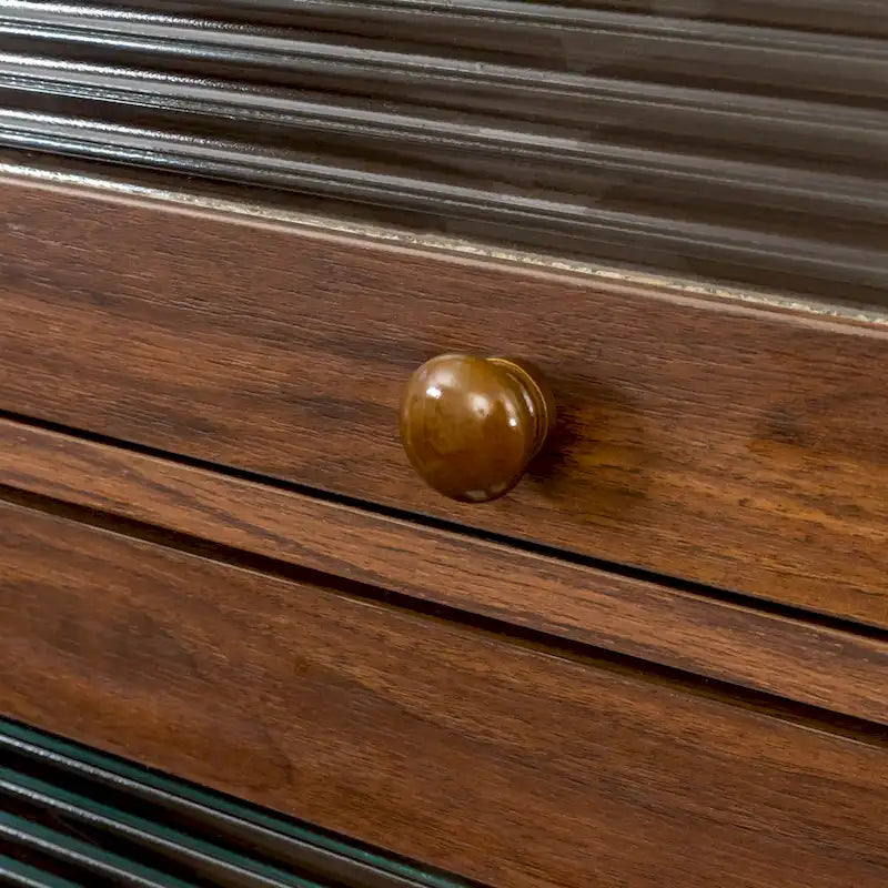 Büroschrank mit Glastüren